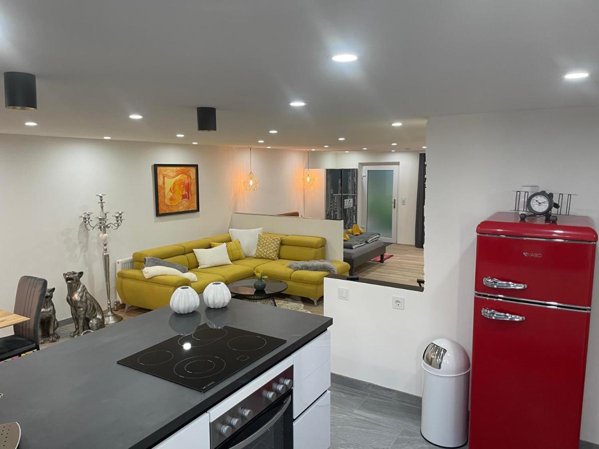 Aussergewoehnliche Kellerloft İnnsbruck Dış mekan fotoğraf