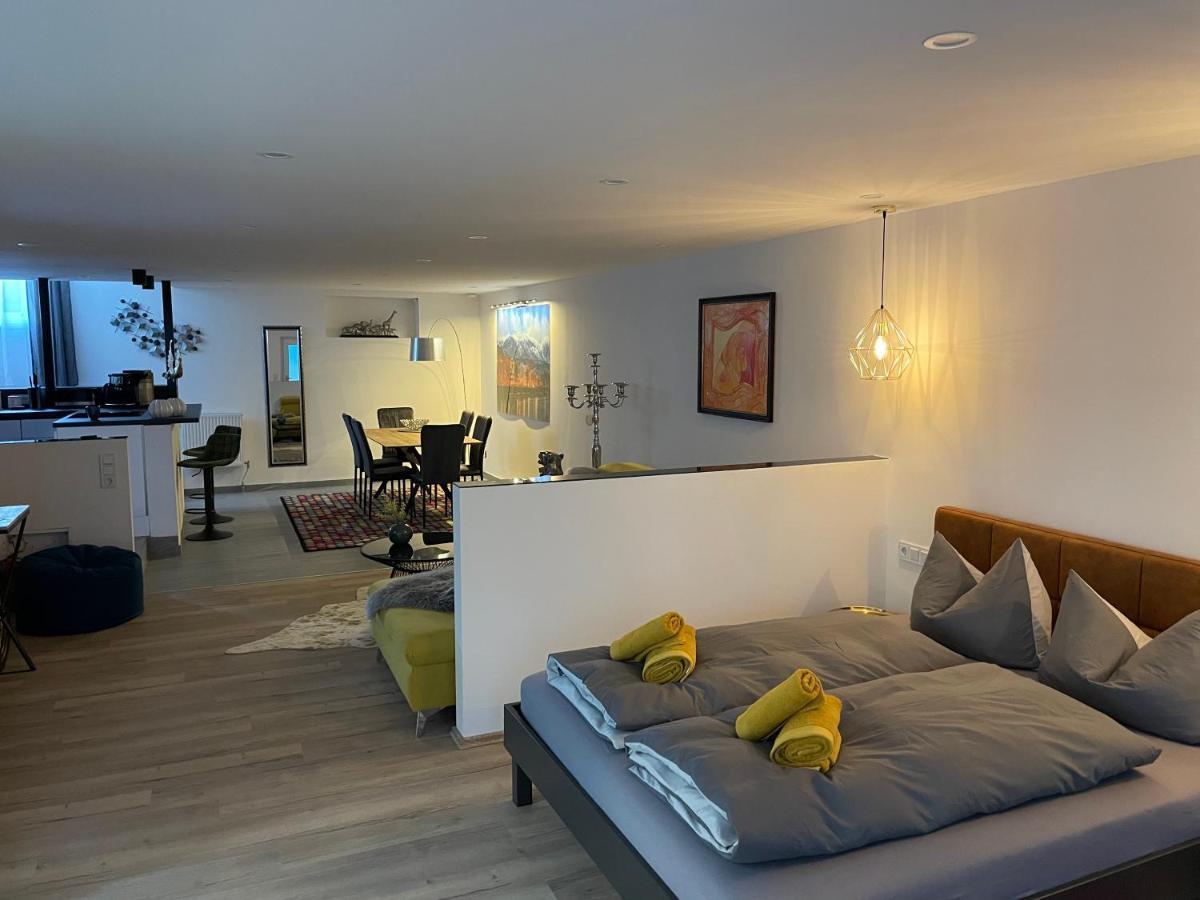 Aussergewoehnliche Kellerloft İnnsbruck Dış mekan fotoğraf